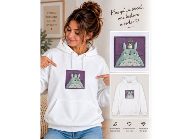 sweat blanc brodé femme totoro couleur carré avec sa feuille